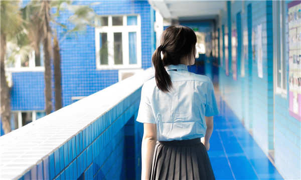 五湖渔场如何找到一个可以帮助我生孩子的女人？